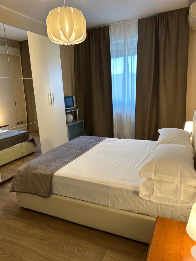 Bicocca Modern Apartment Milano Esterno foto