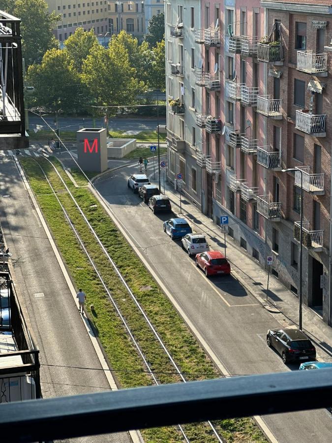 Bicocca Modern Apartment Milano Esterno foto